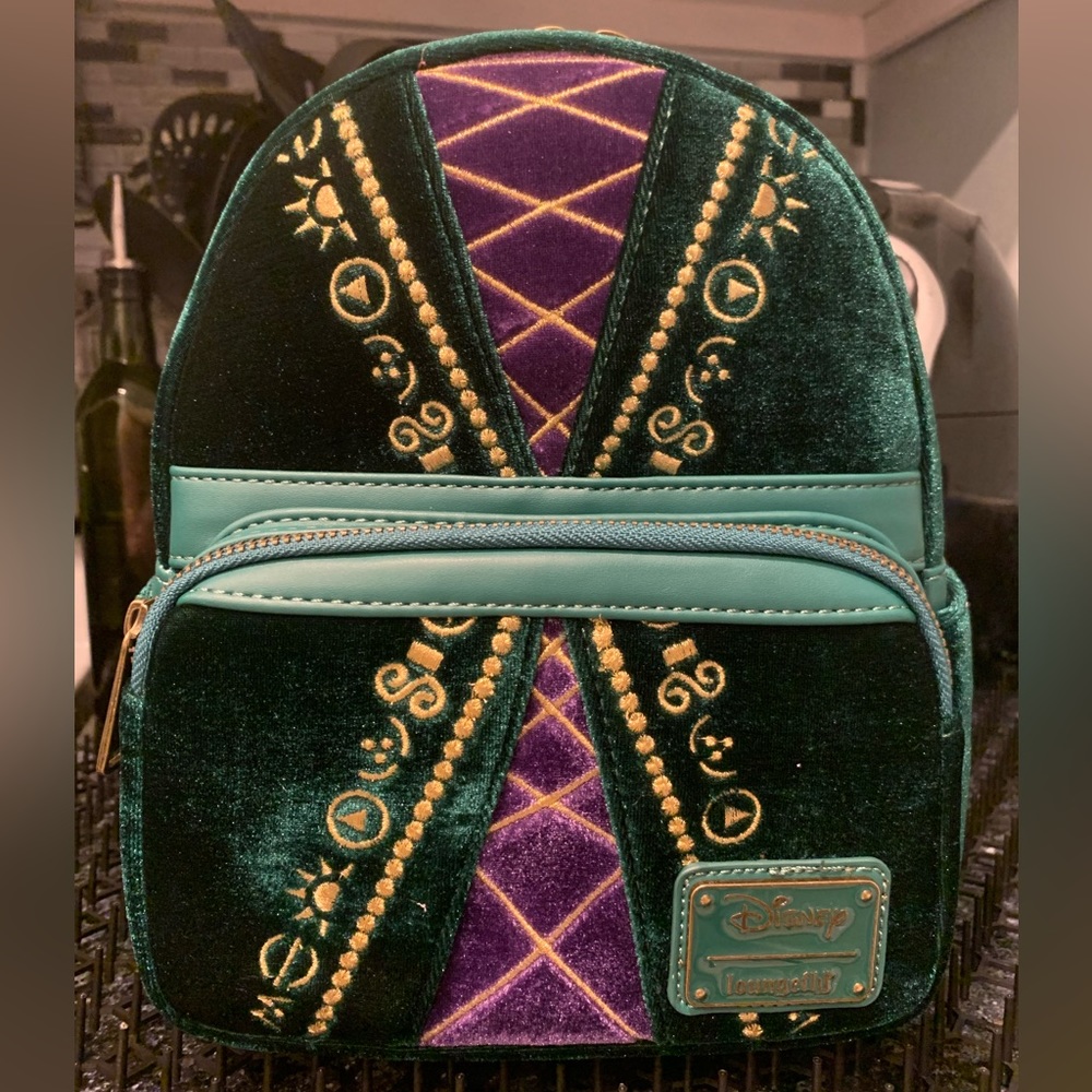 Loungefly Winnifred Sanderson Dress Hocus Pocus Mini Backpack